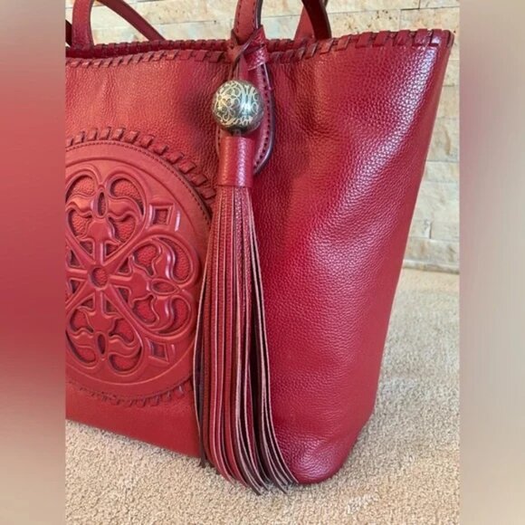 BRIGHTON FERRARA COLLECTION GABRIELLA RED MEDALLION TOTE PURSE - Picture 4 of 14